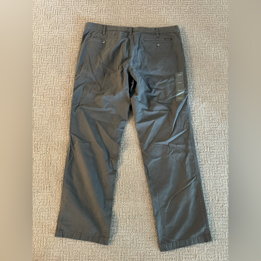 Eddie Bauer men’s pants - 38x32 chino new with tags